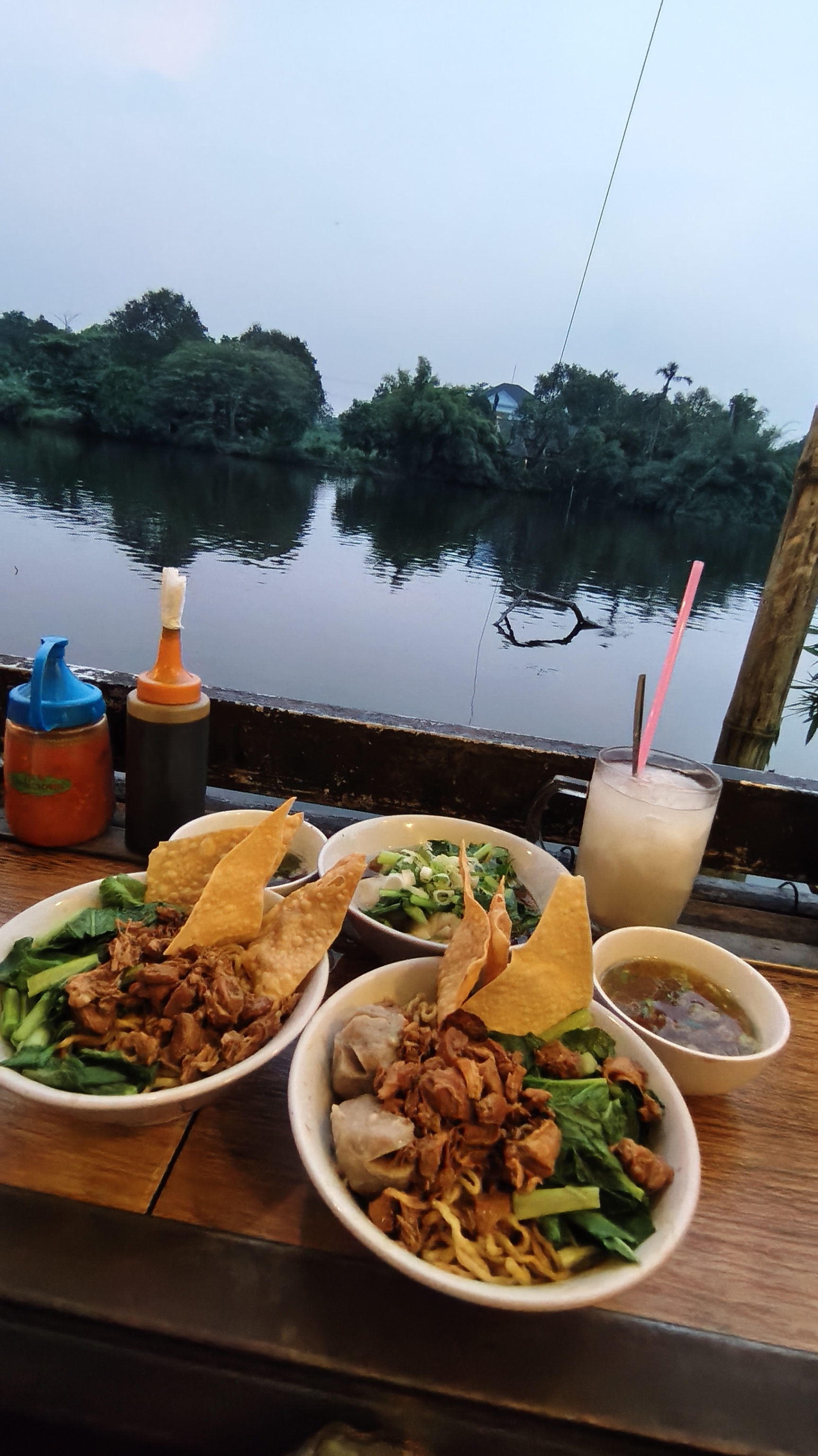 Mi Ayam with the View